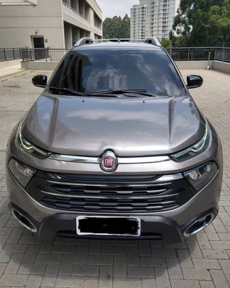 FIAT TORO 2.4 16V MULTIAIR FLEX VOLCANO AT9 FIAT TORO 2.4 16V MULTIAIR FLEX VOLCANO AT9